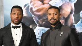 Michael B. Jordan defiende a Jonathan Majors y asegura que quiere volver a trabajar con él