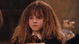 Emma Watson como Hermione Granger en Harry Potter y la piedra filosofal Emma Watson como Hermione Granger en Harry Potter y la piedra filosofal