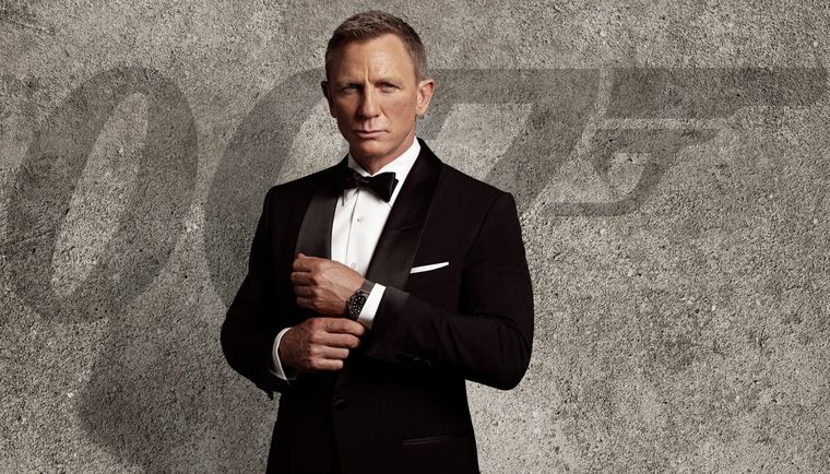 Daniel Craig como James Bond