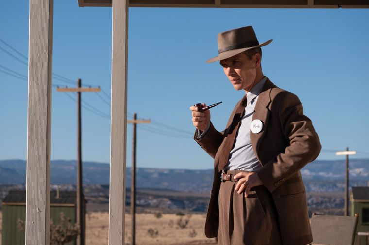Cillian Murphy como Robert Oppenheimer