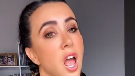 mariazel enamoro a todos con un video que ilusiono a su hija