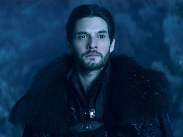 Ben Barnes protagoniza Sombra y Hueso, pero además es músico