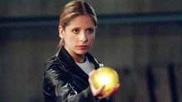 Buffy, la cazavampiros tuvo 7 temporadas que se transmitieron entre 1997 y 2003.