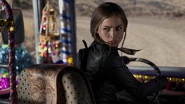 Que Ver | Ana de Armas en la comedia de acción Ghosted de Apple TV+