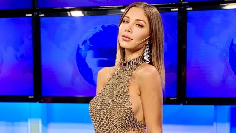 Romina Malaspina volvió a mostrar demás en la TV