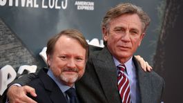 Que Ver | rian johnson daniel craig