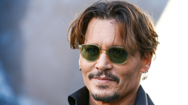 Johnny Depp vuelve a la silla de director tras 25 años