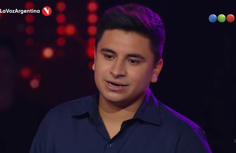 Francisco Benítez es uno de los candidatos más firmes para quedarse con La Voz Argentina