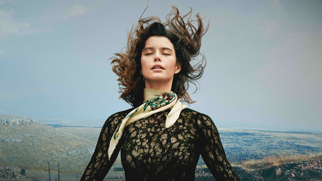 Pasado y presente colisionan en esta atrapante serie de Netflix Pasado y presente colisionan en esta atrapante serie de Netflix