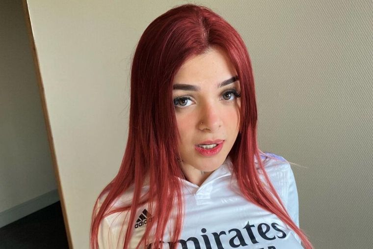 Karely Ruiz presentó a su nueva novia.