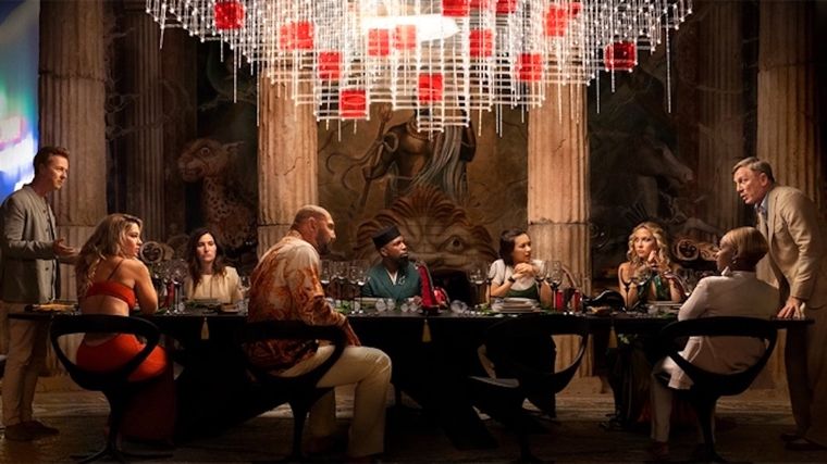 Puñales por la espalda: El misterio de Glass Onion está disponible en Netflix Puñales por la espalda: El misterio de Glass Onion está disponible en Netflix