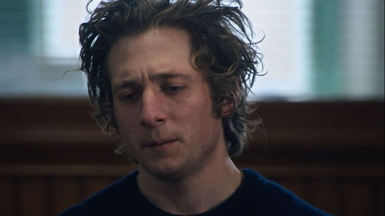Carmy es interpretado por Jeremy Allen en la serie El Oso