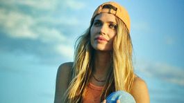 Vanesa Romero es una modelo, presentadora, actriz y escritora española.