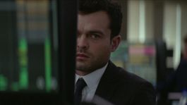 Alden Ehrenreich se luce en Juego limpio
