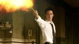 Keanu Reeves es el protagonista de Constantine