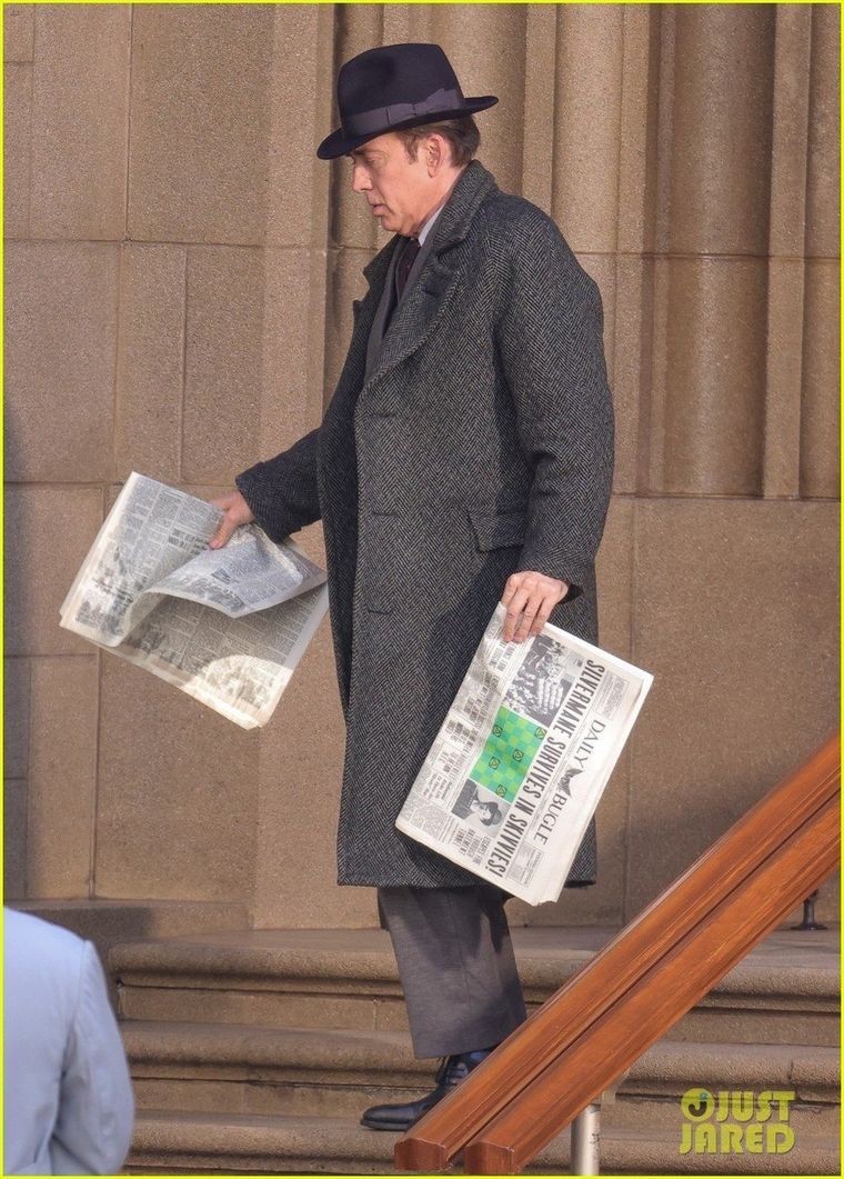 Nicolas Cage en el set de Spider-Man Noir. Nicolas Cage en el set de Spider-Man Noir.