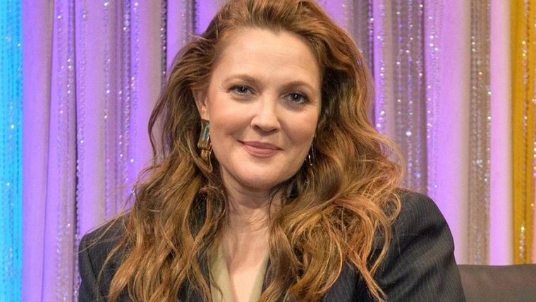 Drew Barrymore debió huir del escenario al acercarse un desconocido de manera muy extraña