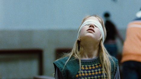 Un drama poderoso que combina emoción y reflexión.