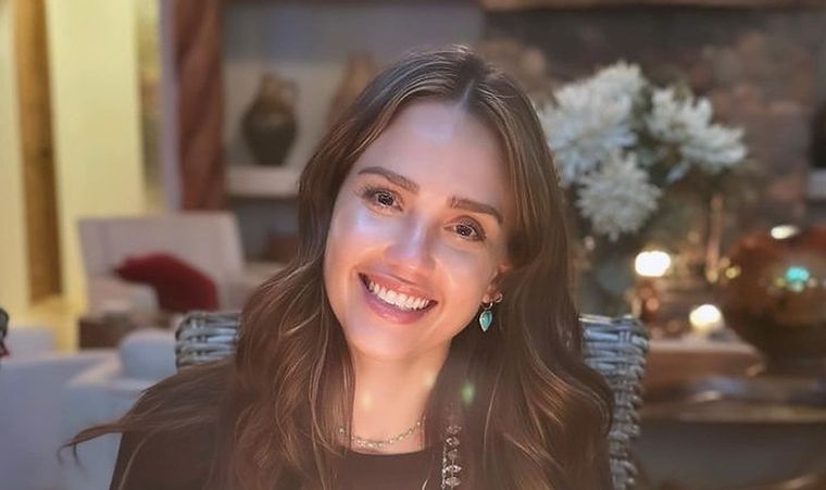 Jessica Alba es madre de tres hijos