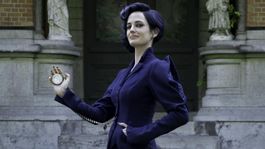la pelicula de tim burton que muy poca gente vio y que esta por dejar netflix a final de mes la pelicula de tim burton que muy poca gente vio y que esta por dejar netflix a final de mes