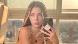 romina malaspina se filmo casi sin nada y estuvo al borde de la censura