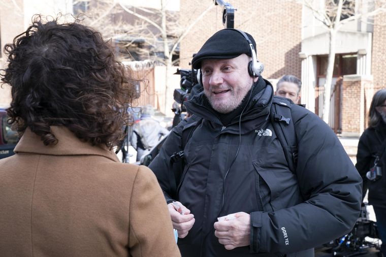 El oscarizado director argentino se sumó a la celebración como director del capítulo cuarto episodio de la temporada