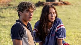 Gavin Casalegno, Jeremiah Fisher en El verano que me enamoré, se refirió al hate en redes hacia su personaje y reveló que evita mirar los mensajes por su salud.