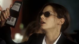 Sandra Bullock protagonizó esta película en el año 2000. Sandra Bullock protagonizó esta película en el año 2000.