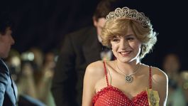 The Crown ganó cuatro Globos de Oro incluidos el de mejor serie dramática