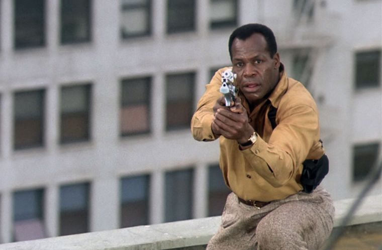 El teniente Mike Harrigan, la presa del City Hunter en Depredador 2. El teniente Mike Harrigan, la presa del City Hunter en Depredador 2.