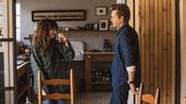 Kathryn Hahn y Kevin Bacon protagonizan la ficción. Kathryn Hahn y Kevin Bacon protagonizan la ficción.