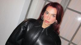 Dua Lipa acaba se prepara para el lanzamiento de su nuevo disco