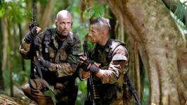 Cita para ver dos películas del gran Bruce