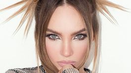 belinda presumio sus pecas y conquisto a todos con su belleza