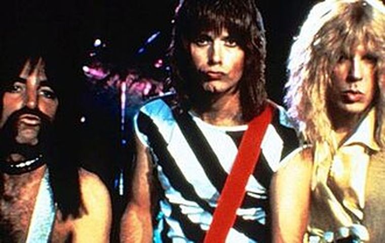 Rob Reiner acuñó el término mockumentary para referirse al género de la película. Rob Reiner acuñó el término mockumentary para referirse al género de la película.