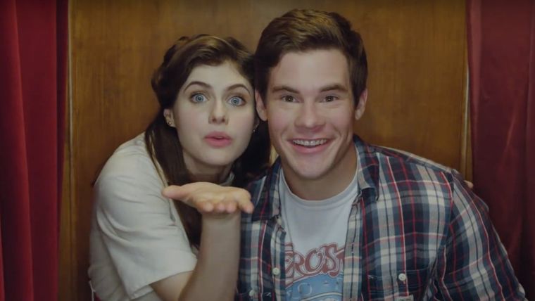 Una comedia romántica corta y divertida para ver hoy y cerrar el fin de semana con una sonrisa